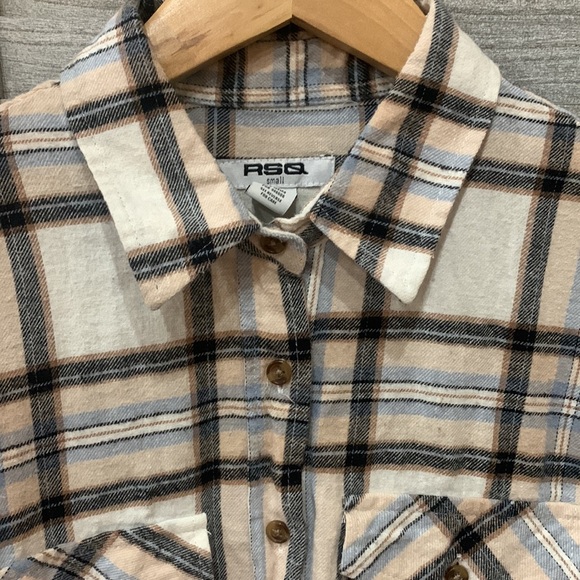 RSQ Plaid button down top - Picture 2 of 5